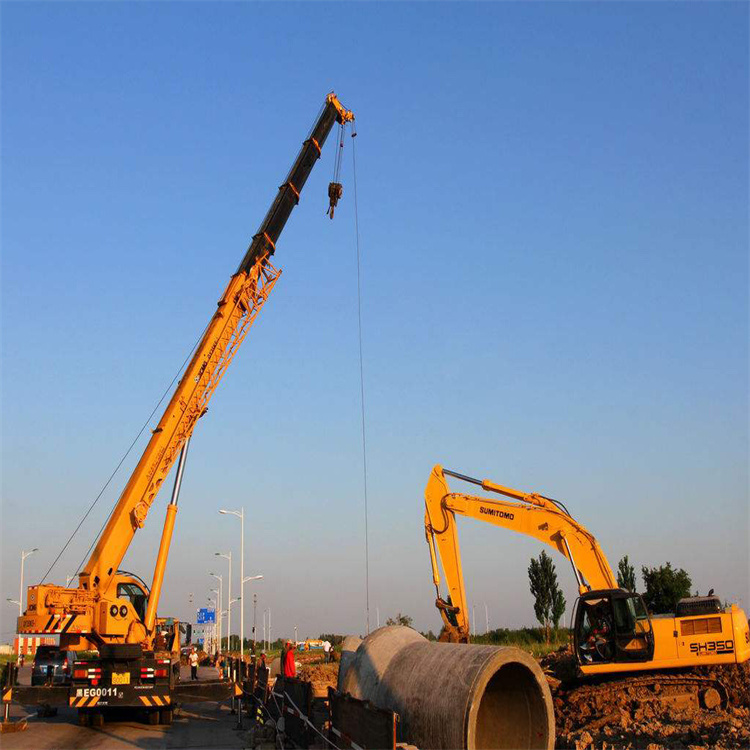 东港25吨吊车吊8吨,最远吊多少米